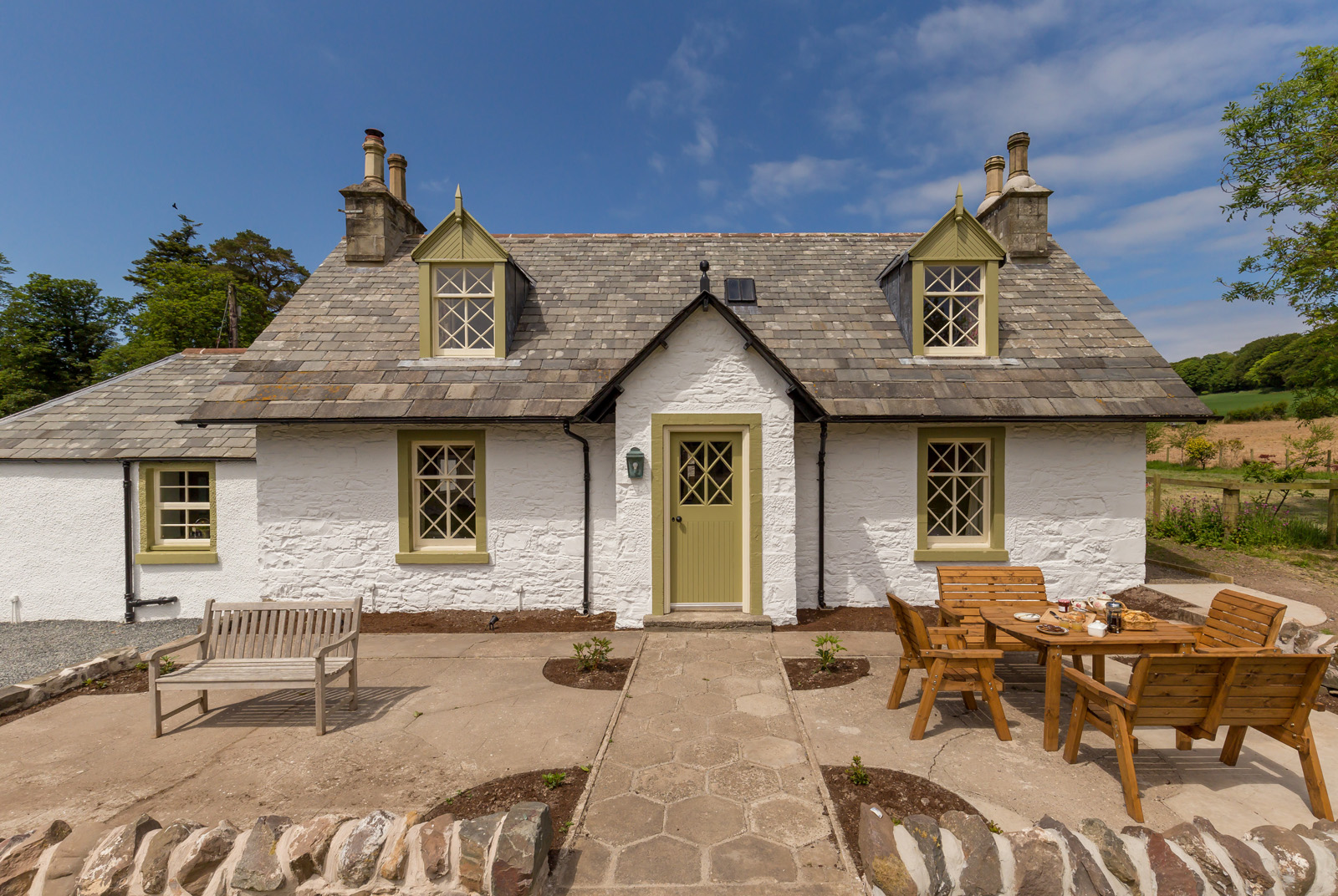 4 Stars for Home Farm Cottage