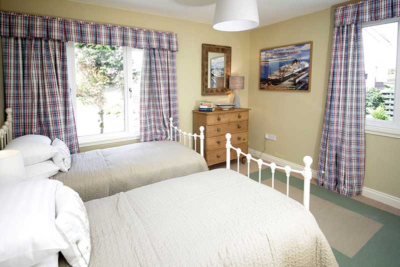 Self catering cottage in Portpatrick with four bedrooms